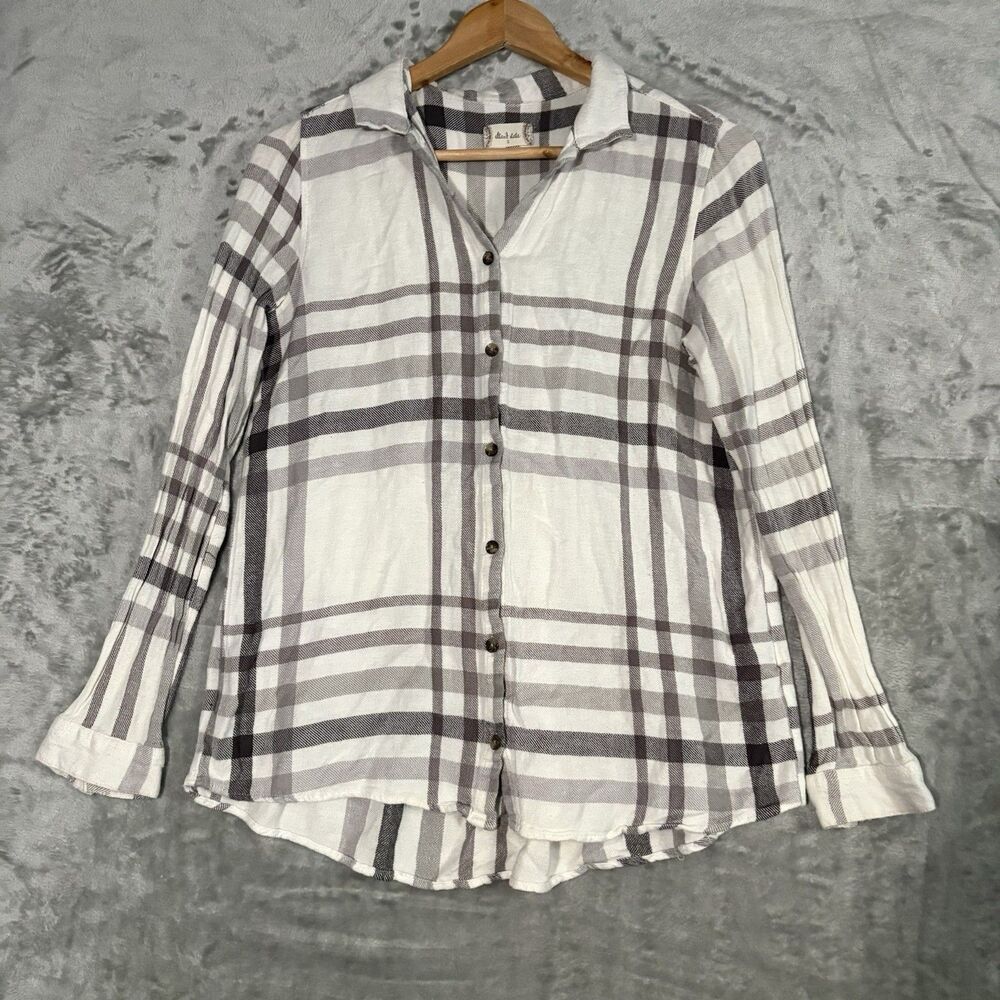 Altar'd State Flannel Button Up S Grey White Plaid  Linen Cottagecore Gorpcore